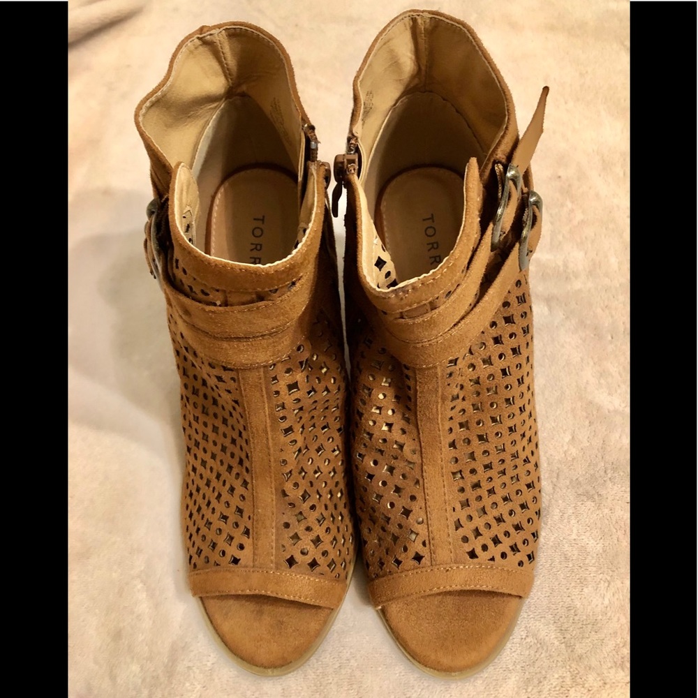 Torrid open Toe Booties